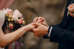 Nhẫn Ý Nghĩa Là Gì? 5 Điều Có Thể Bạn Chưa Biết