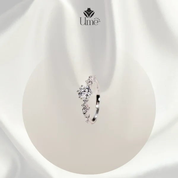 Nhẫn đính đá thanh lịch - Ume Store